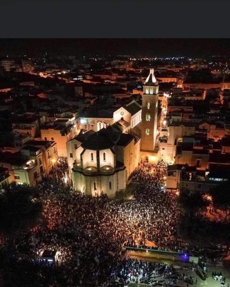 Cd Romanello Барлетта Екстер'єр фото